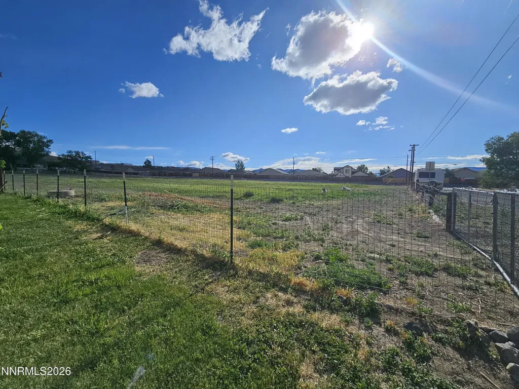 1125 Rancho Fernley NV 89408