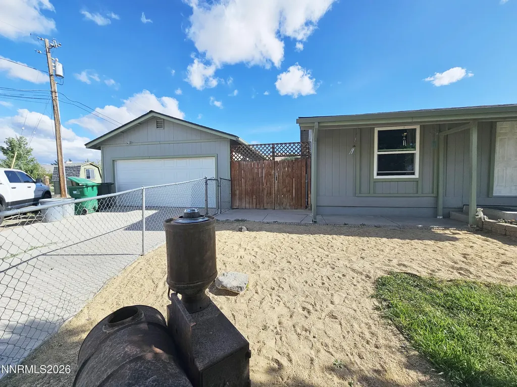 1125 Rancho Fernley NV 89408