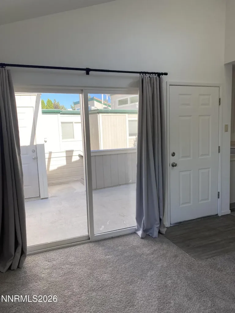 2655 Sycamore Glen Sparks NV 89434