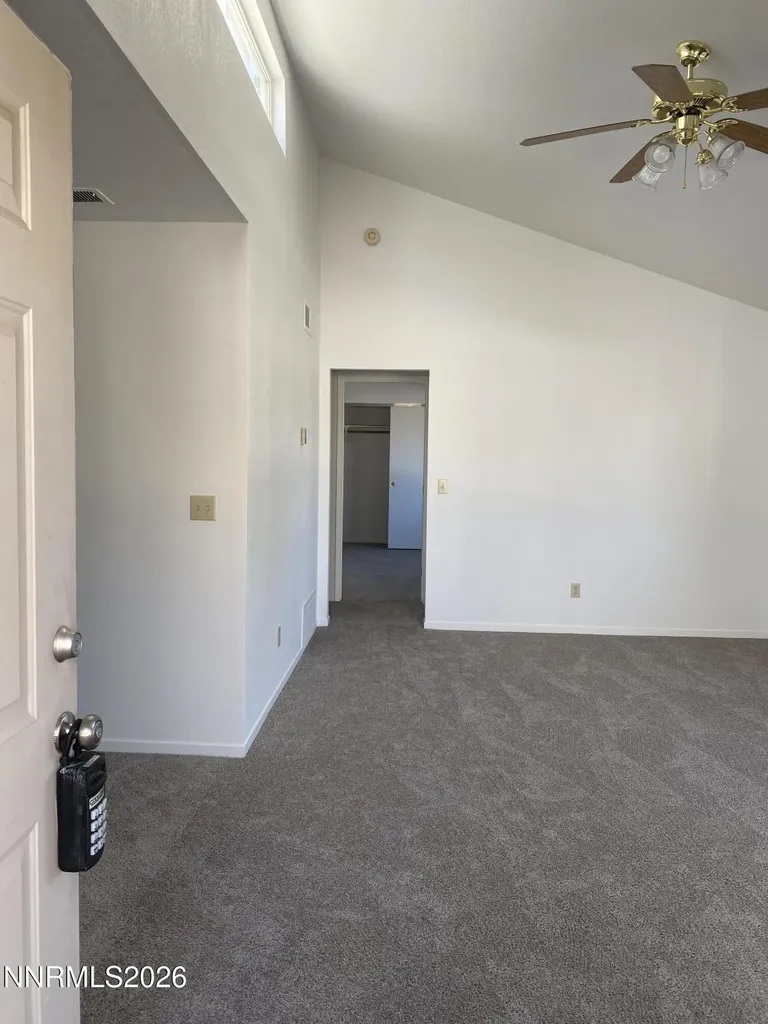 2655 Sycamore Glen Sparks NV 89434