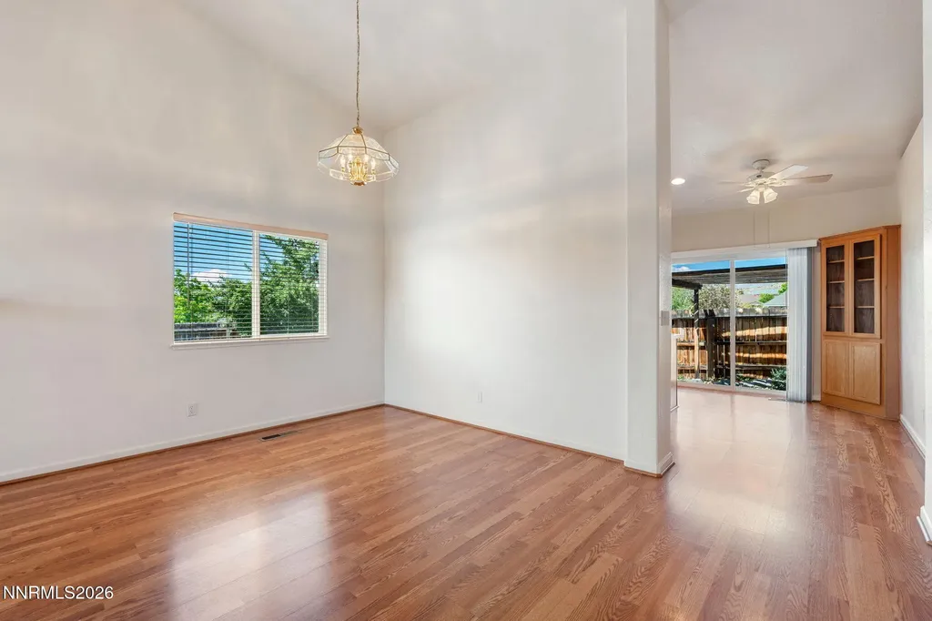 4029 Little Valley Reno NV 89508