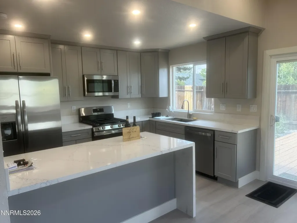 5875 Walnut Creek Reno NV 89523