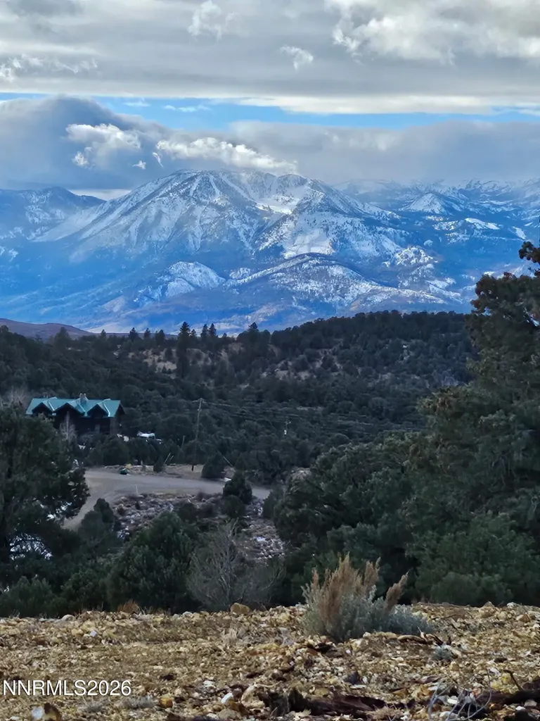 470 Crestview Reno NV 89521