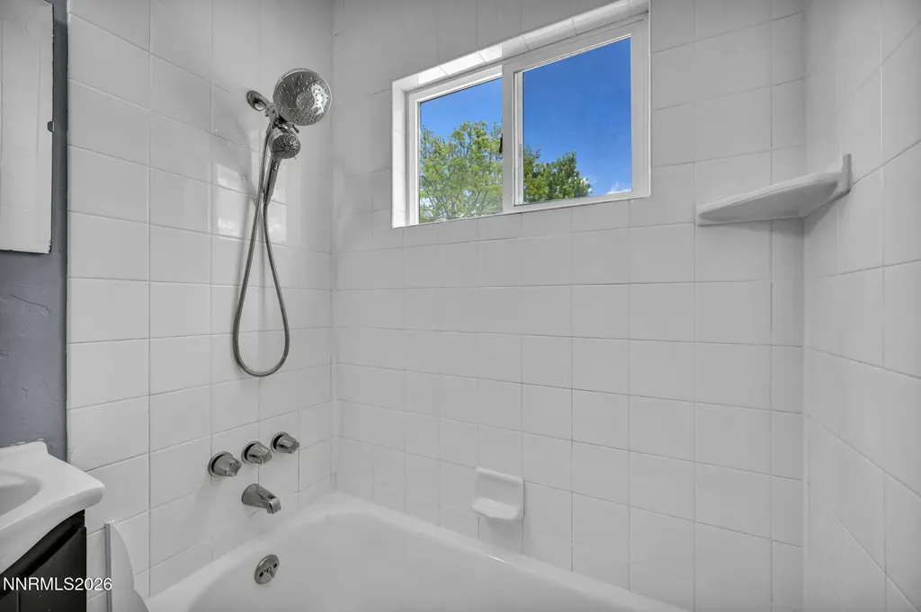2480 Nelson Sparks NV 89431
