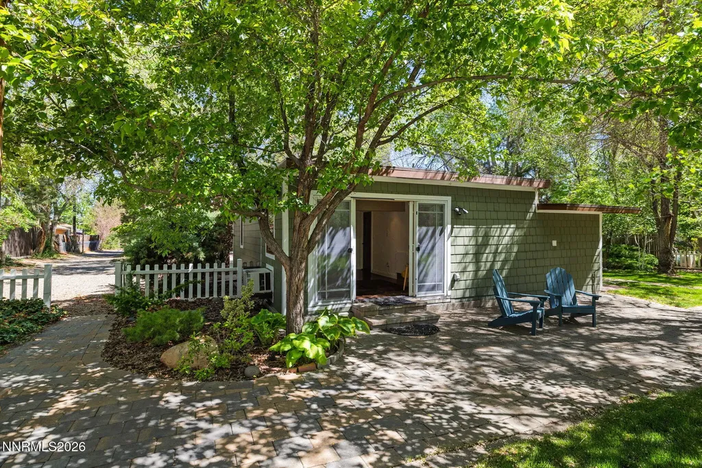 1550 Mt Rose Reno NV 89509