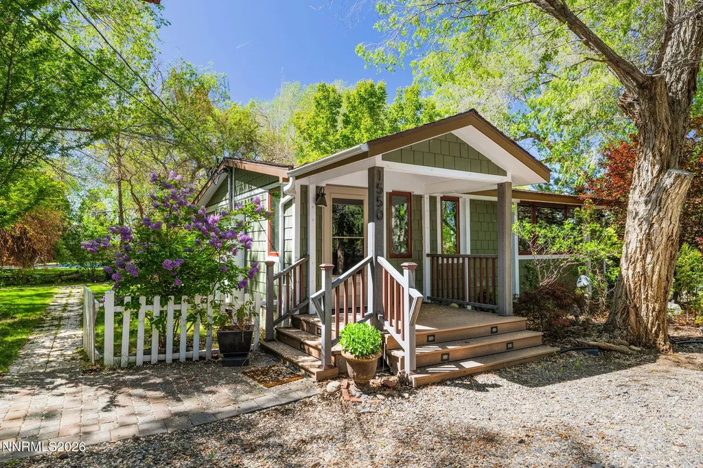1550 Mt Rose Reno NV 89509