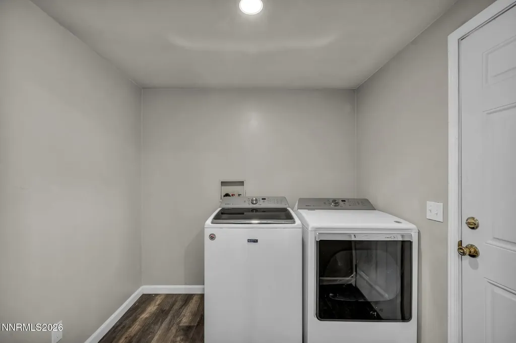1090 Green Valley Fernley NV 89408