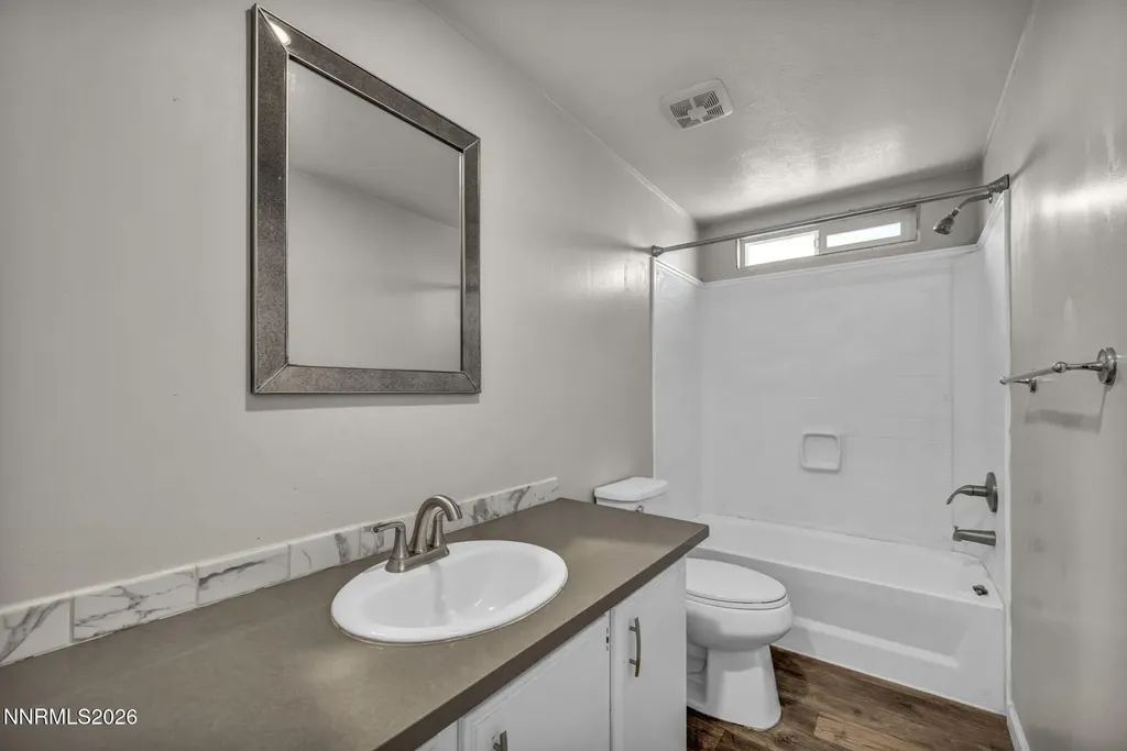 1090 Green Valley Fernley NV 89408