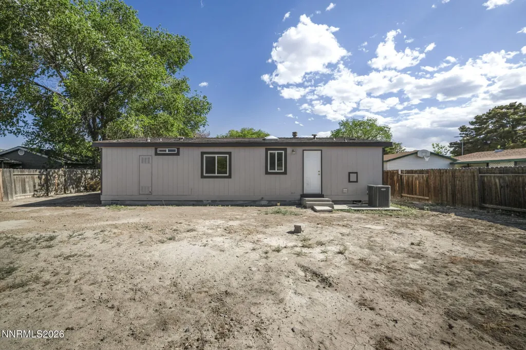1090 Green Valley Fernley NV 89408