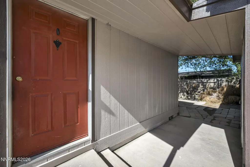 1090 Green Valley Fernley NV 89408