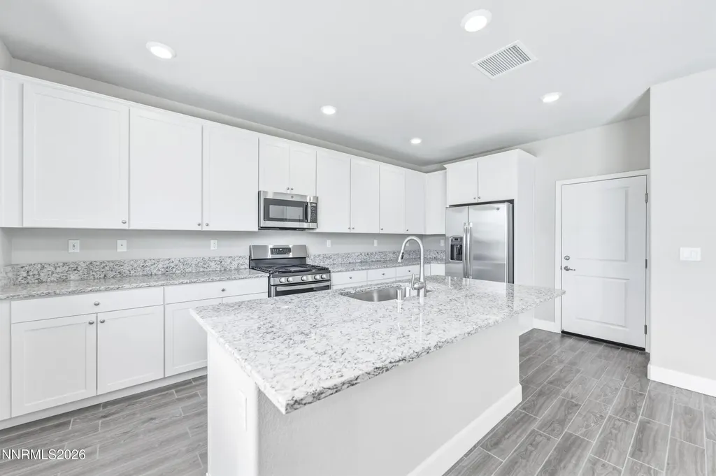 2053 Marcus Sparks NV 89436