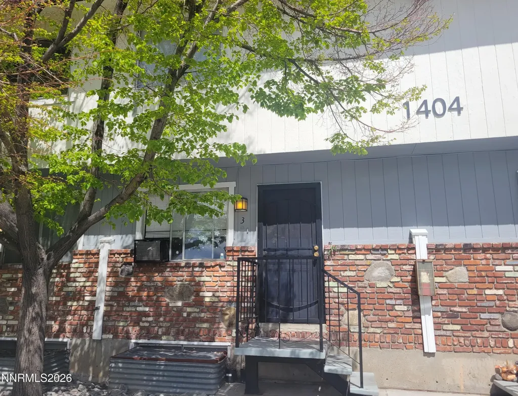 1404 9th Reno NV 89512
