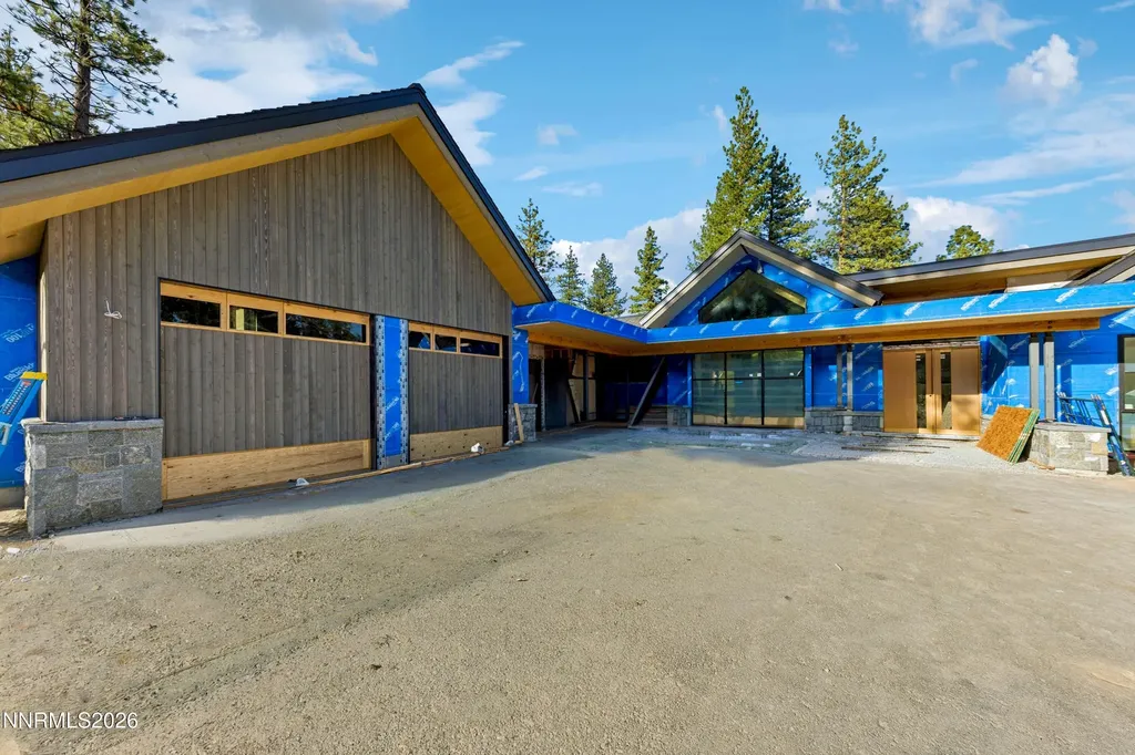 3544 Knob Point Carson City NV 89705