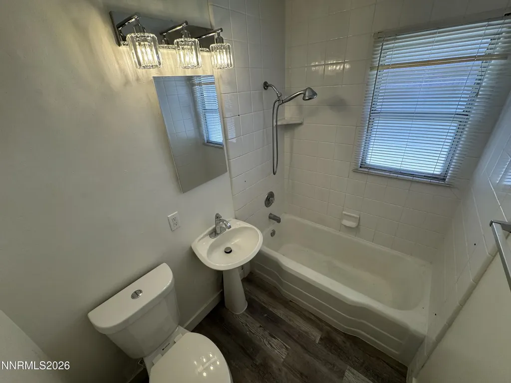 70 Arden Reno NV 89503