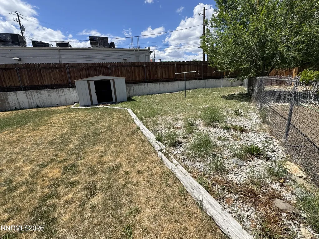 70 Arden Reno NV 89503