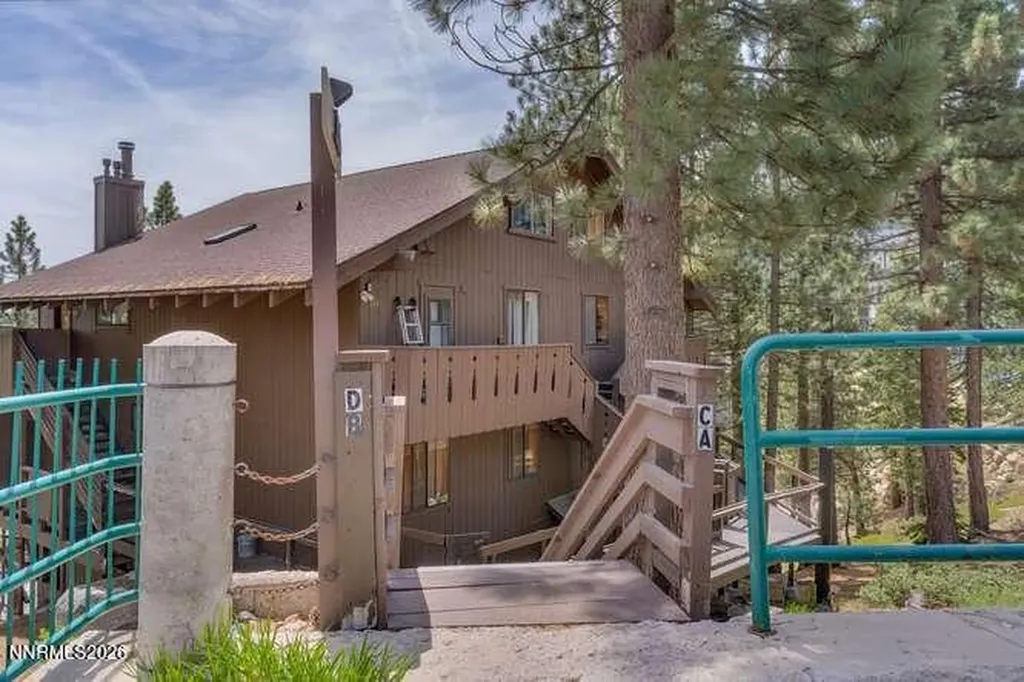 305 Olympic Stateline NV 89449