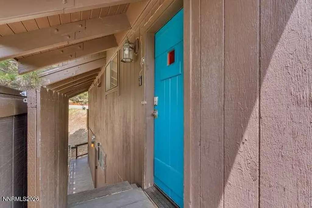 305 Olympic Stateline NV 89449
