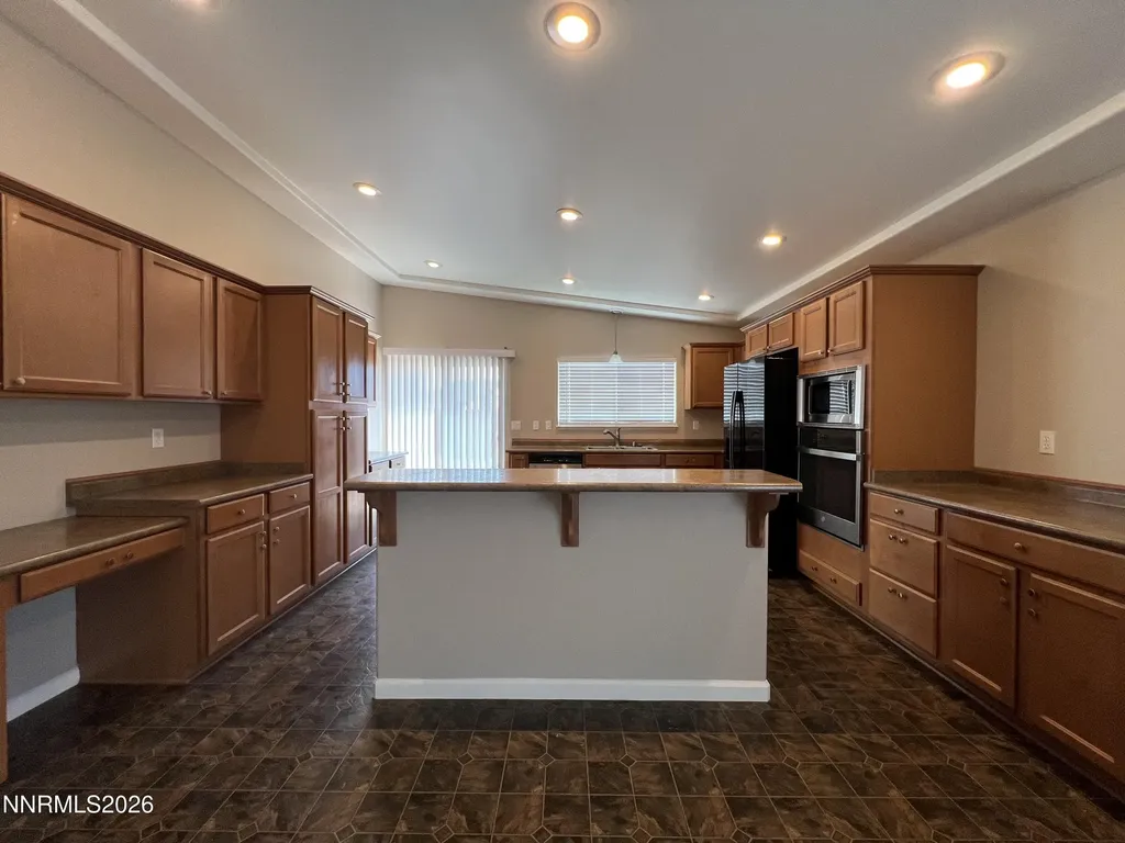 18406 Teddy Bear Reno NV 89508