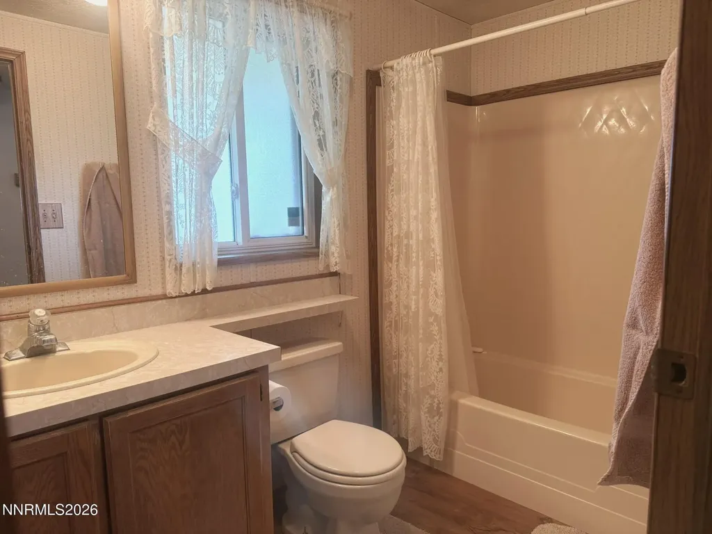 17465 Fantail Reno NV 89508