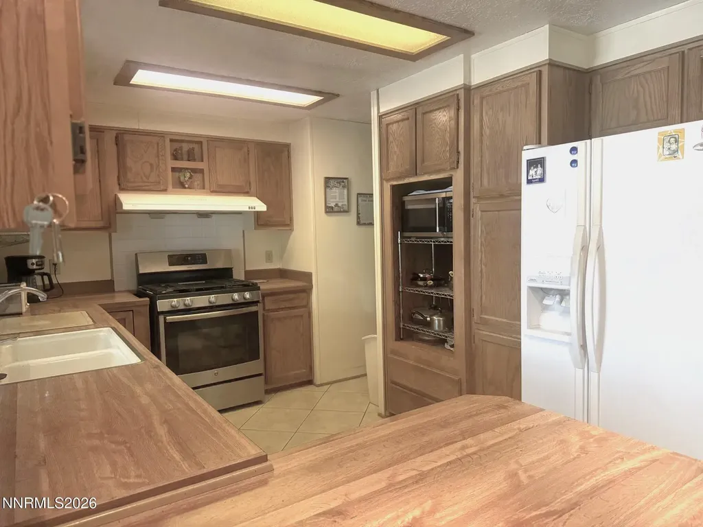 17465 Fantail Reno NV 89508