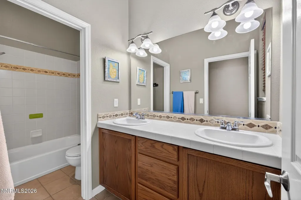 730 Barnwood Reno NV 89511