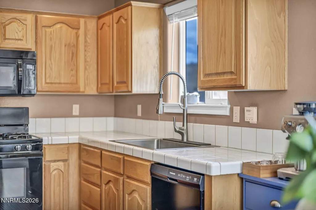 112 Walker Gardnerville NV 89410