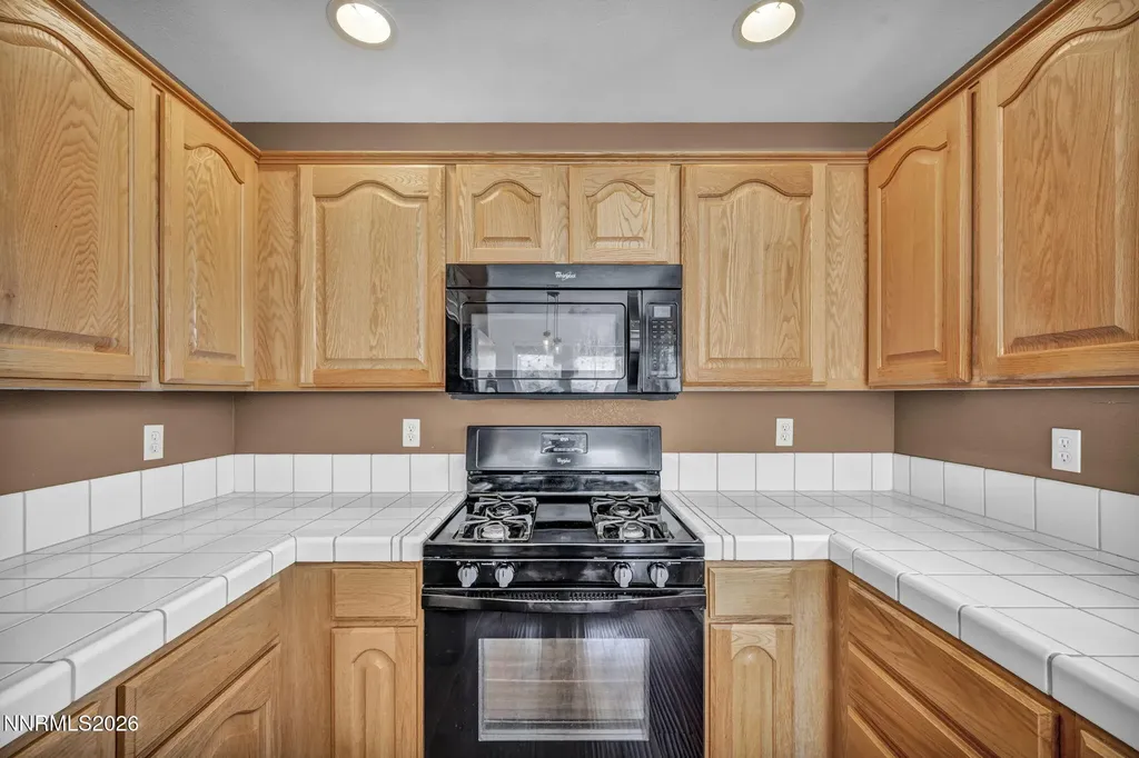 112 Walker Gardnerville NV 89410