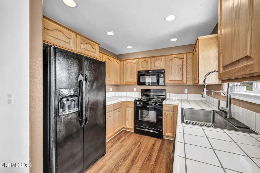 112 Walker Gardnerville NV 89410