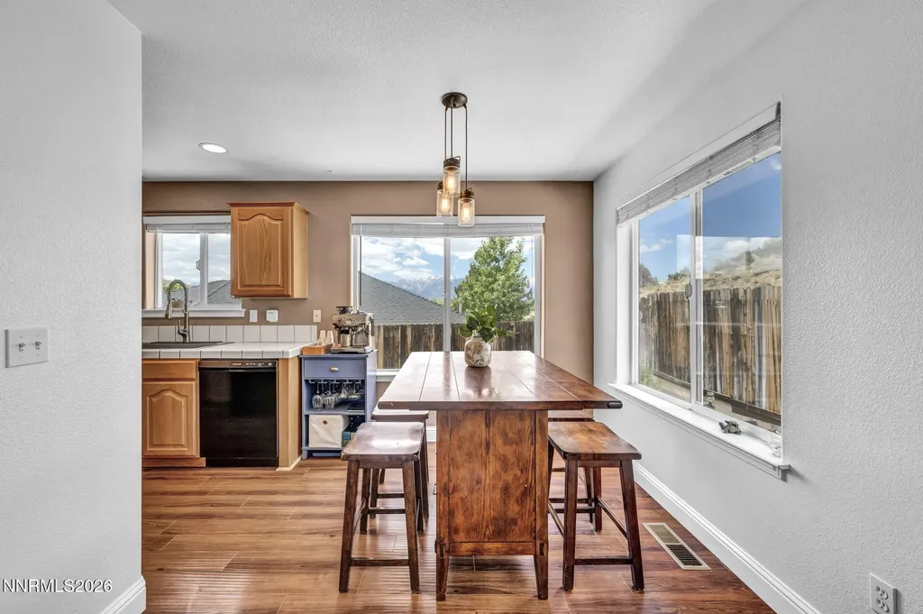 112 Walker Gardnerville NV 89410