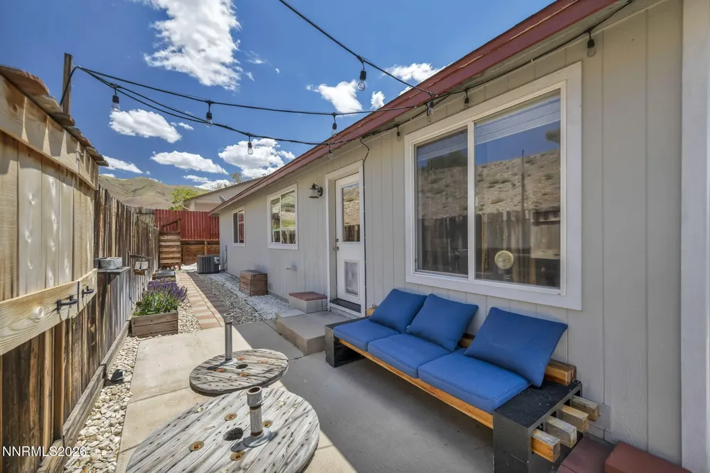 112 Walker Gardnerville NV 89410