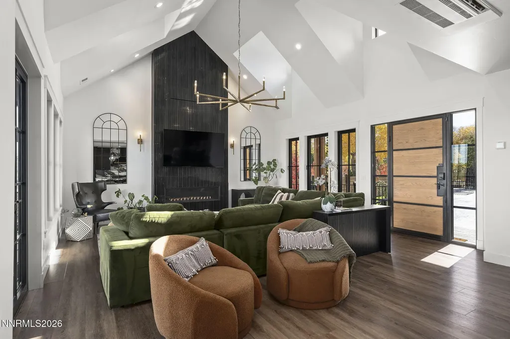 1426 Foothill Reno NV 89511