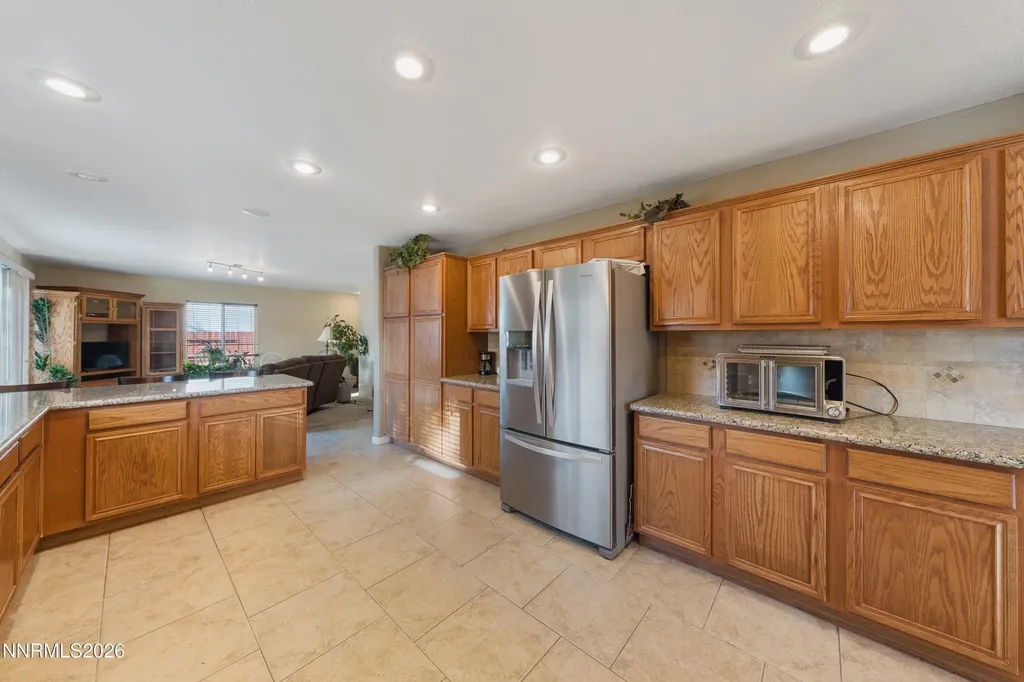 18235 Pin Oak Reno NV 89508