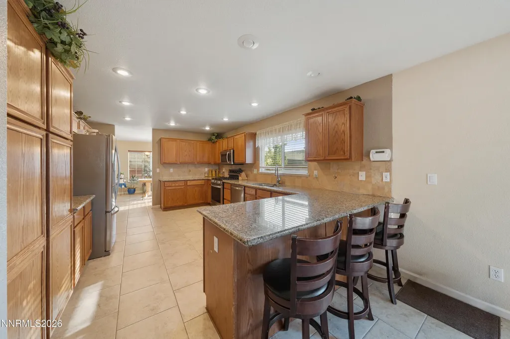 18235 Pin Oak Reno NV 89508