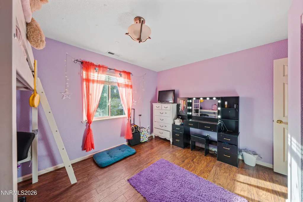 18235 Pin Oak Reno NV 89508