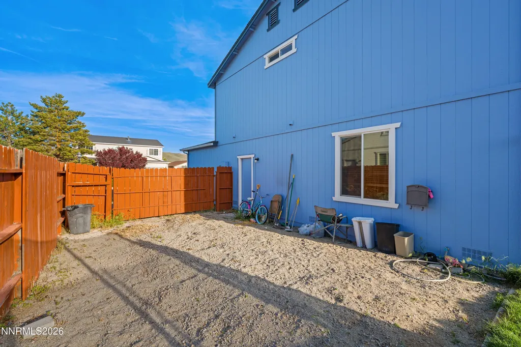18235 Pin Oak Reno NV 89508
