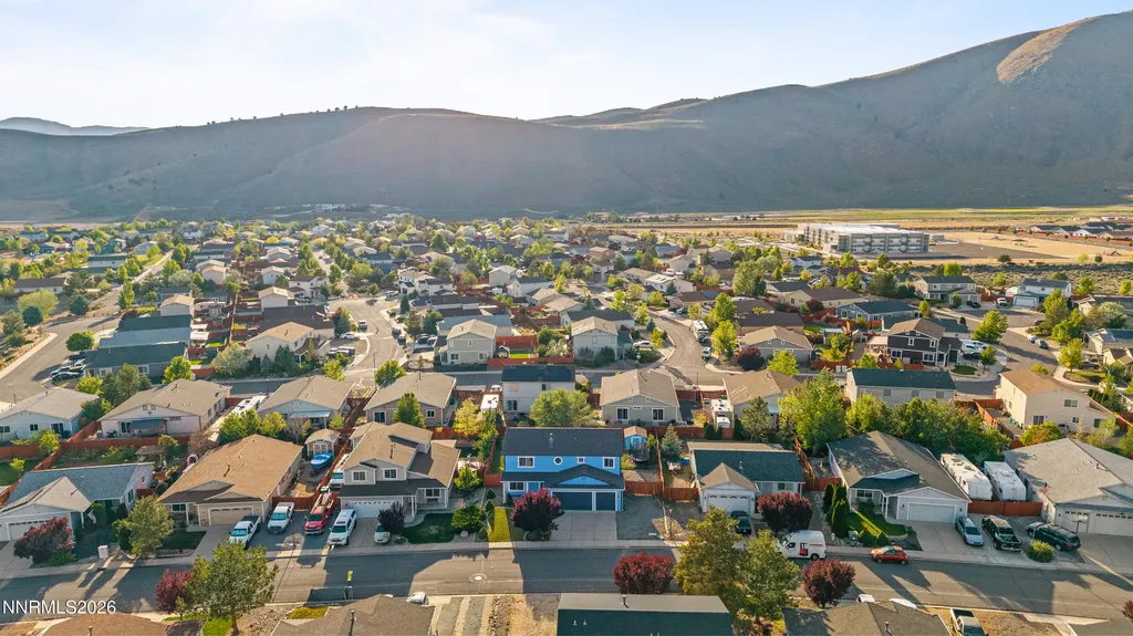 18235 Pin Oak Reno NV 89508
