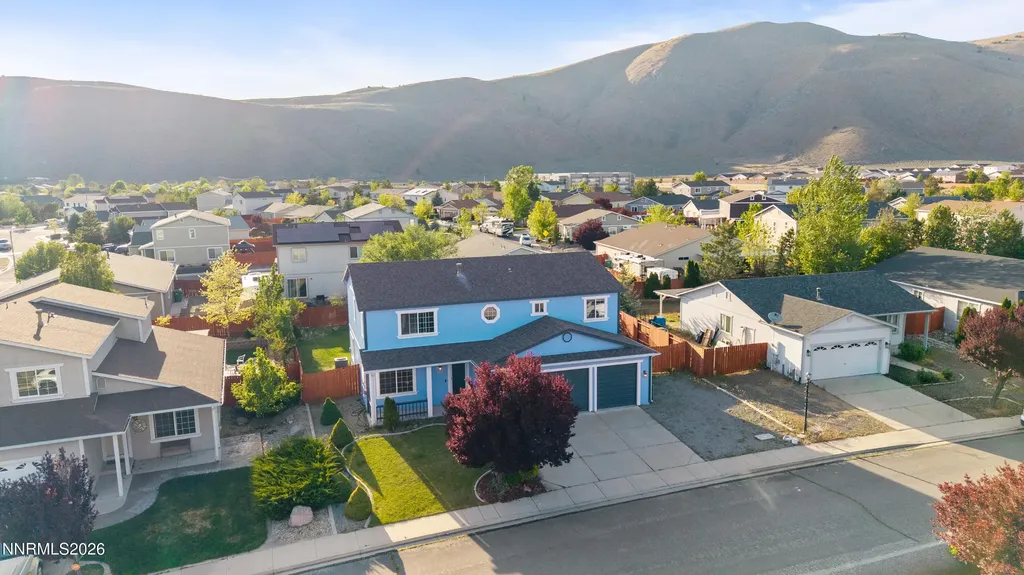 18235 Pin Oak Reno NV 89508