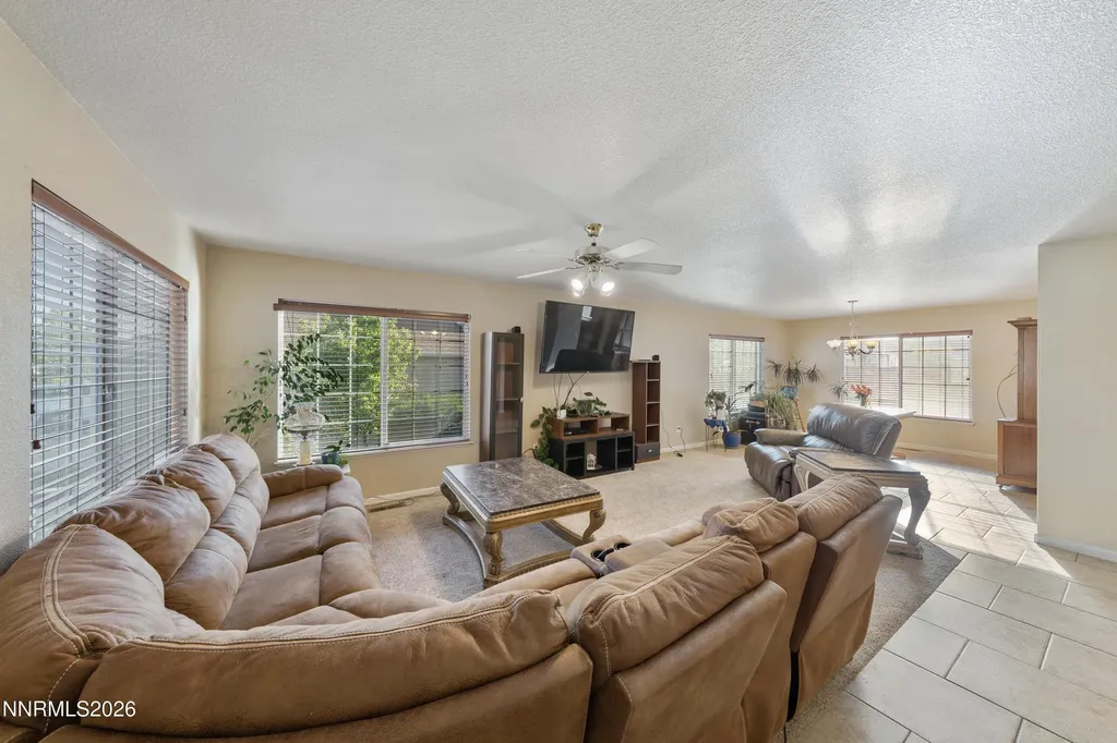 18235 Pin Oak Reno NV 89508