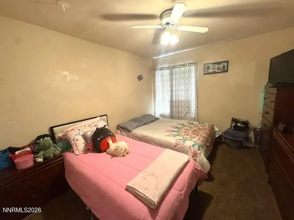 1557 Delucchi Reno NV 89502