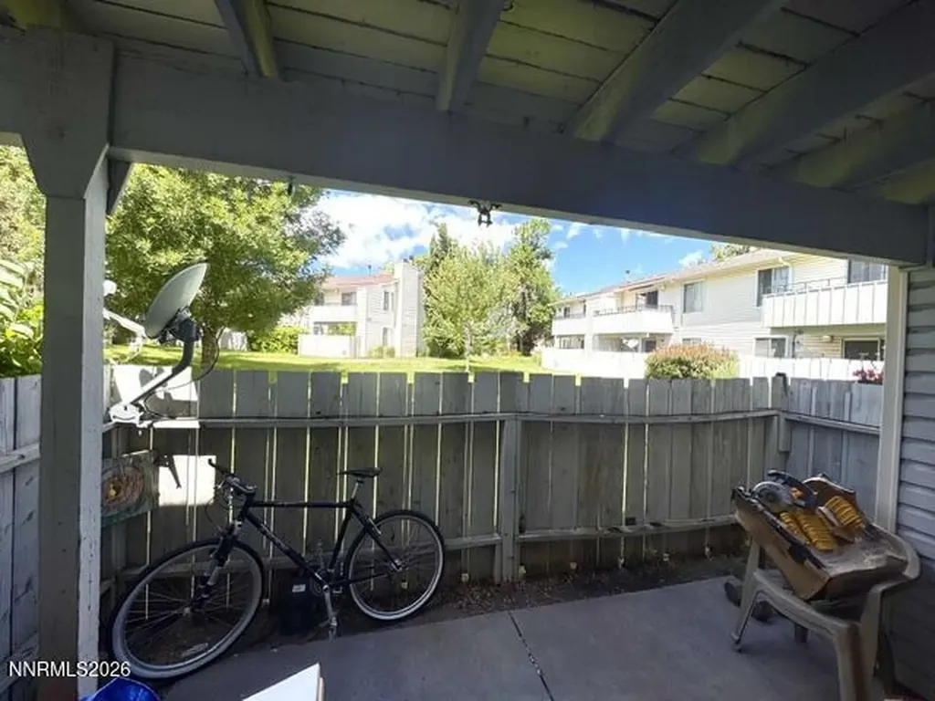 1557 Delucchi Reno NV 89502
