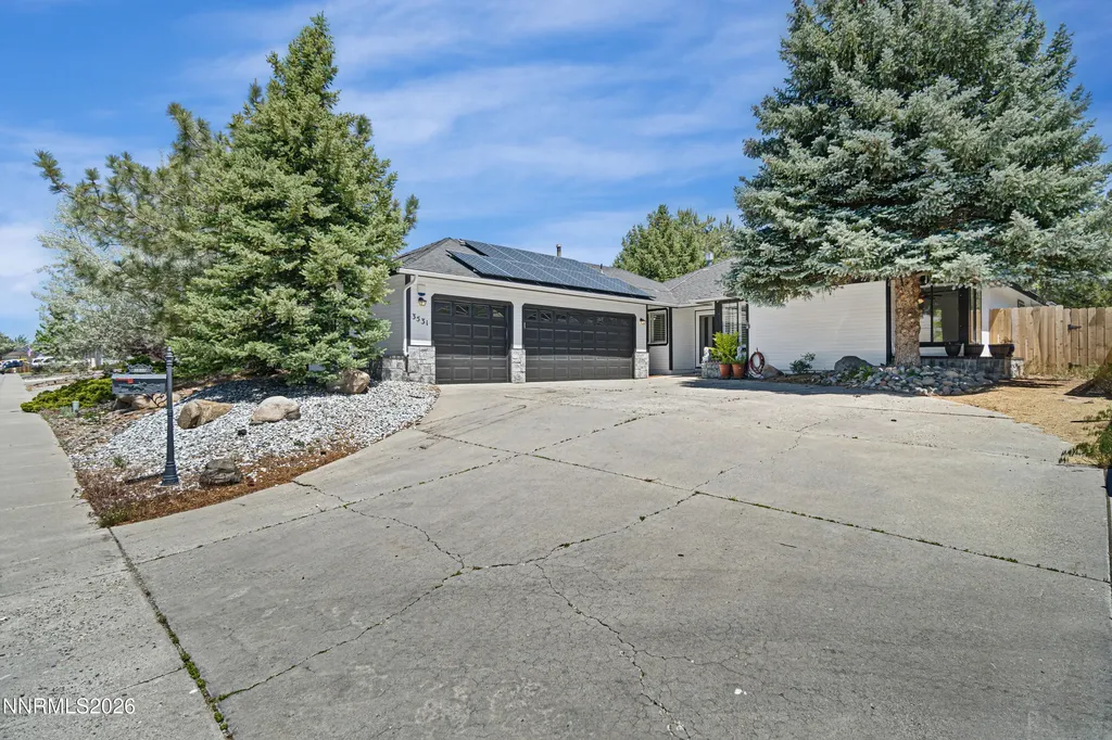 3531 Smoketree Carson City NV 89705