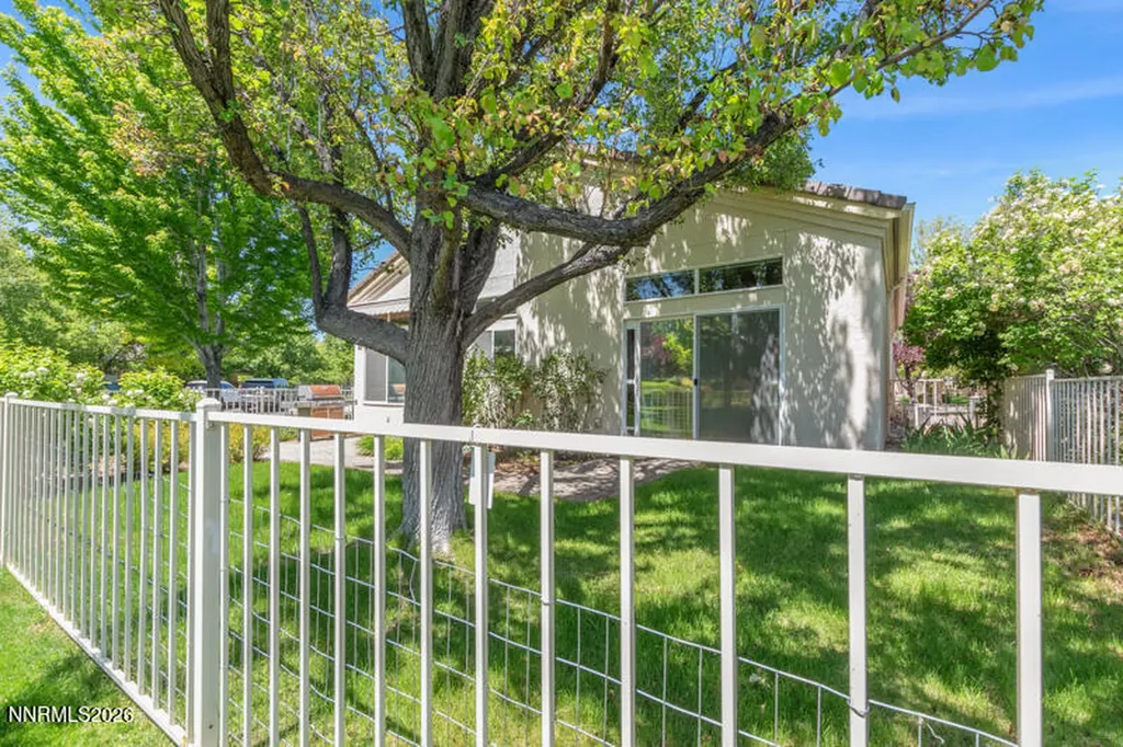 403 Sierra Leaf Reno NV 89511