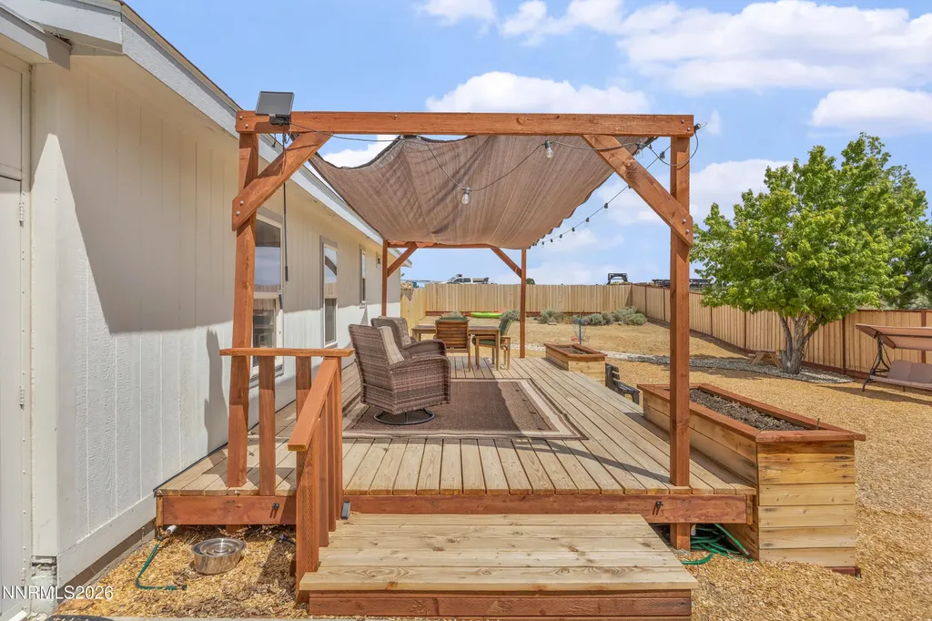 5084 Emery Reno NV 89506