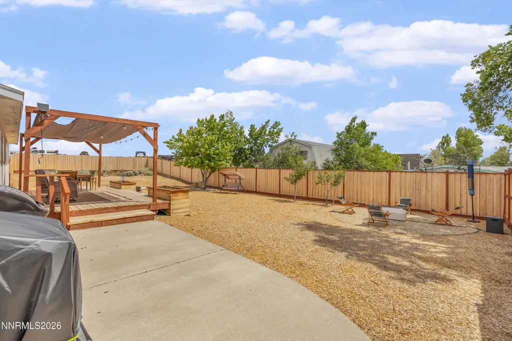5084 Emery Reno NV 89506