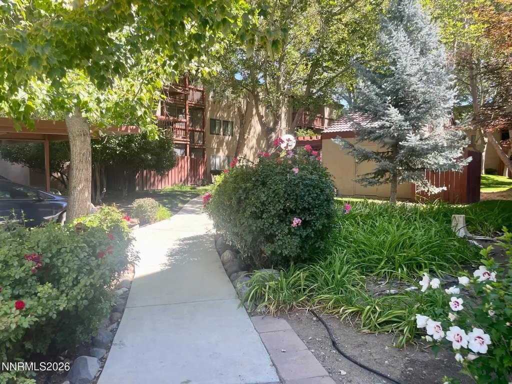 2955 Lakeside Reno NV 89509