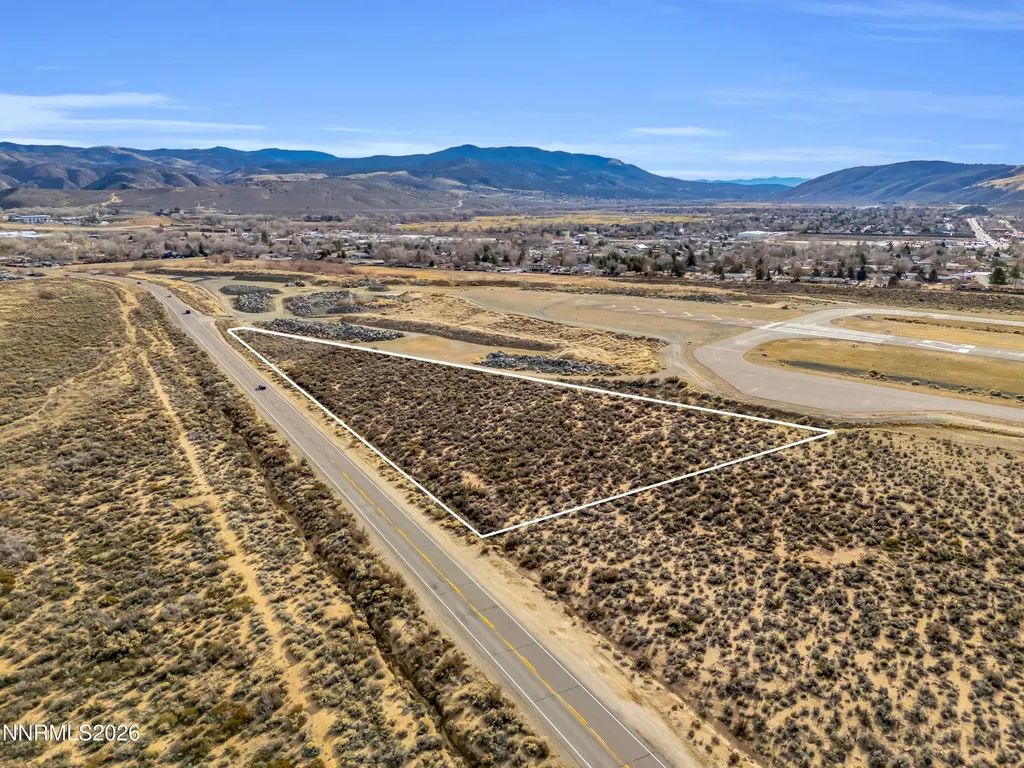 4077 Arrowhead Carson City NV 89706