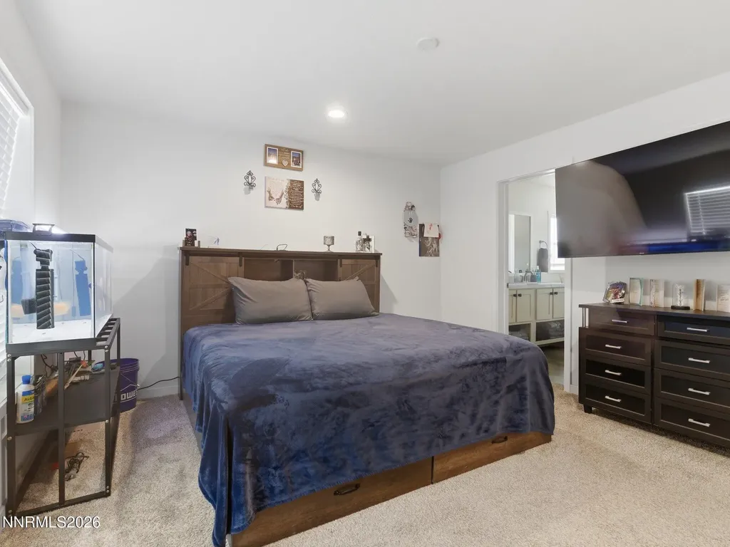2815 Pueblo Silver Springs NV 89429