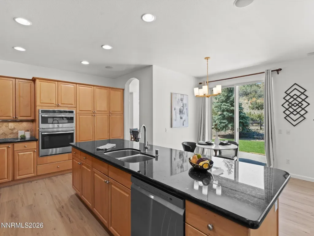 3258 Forest View Reno NV 89511