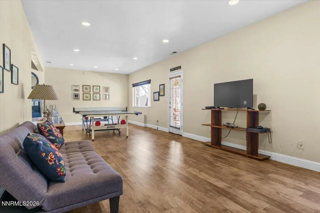 4591 Village Green Reno NV 89519