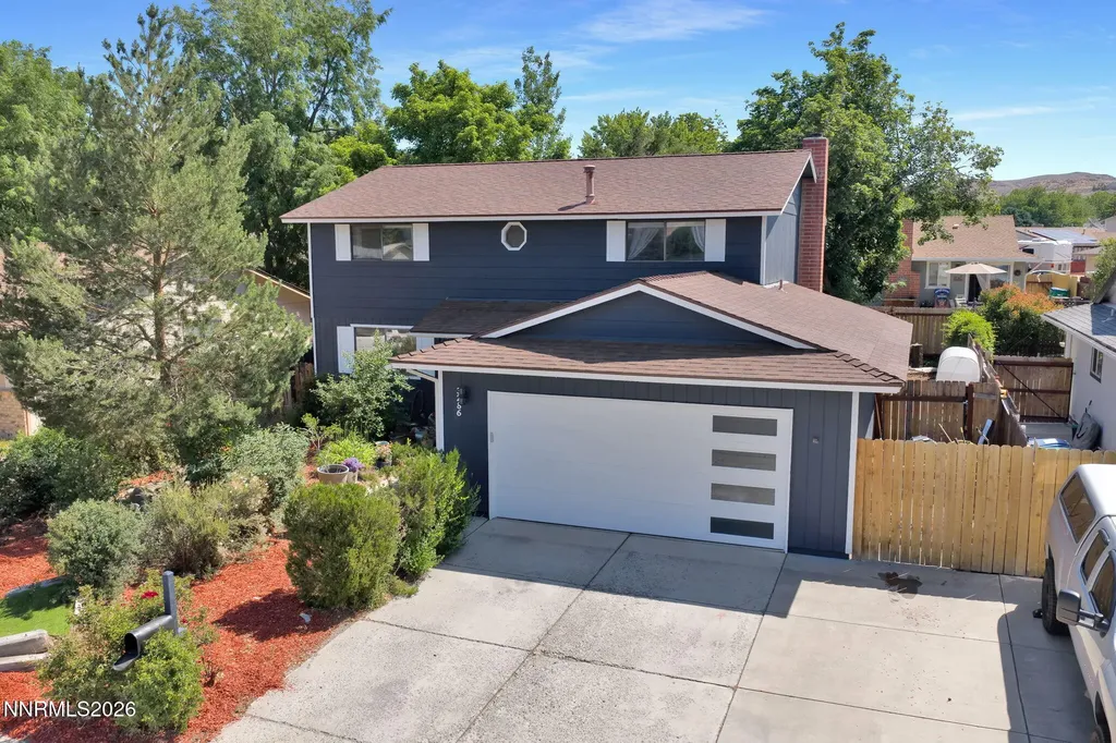 3286 Montezuma Sparks NV 89434